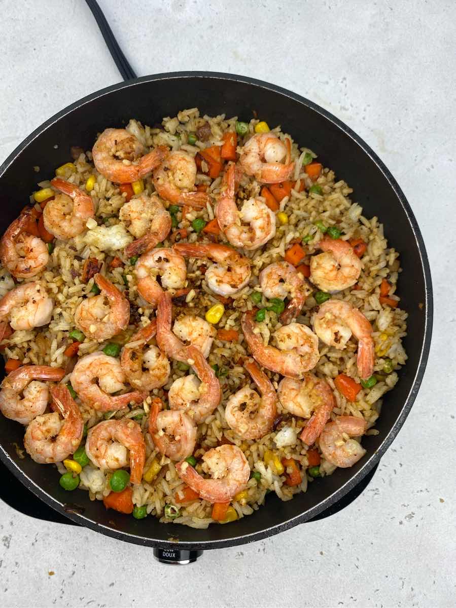 add shrimp to make shrimp fried rice