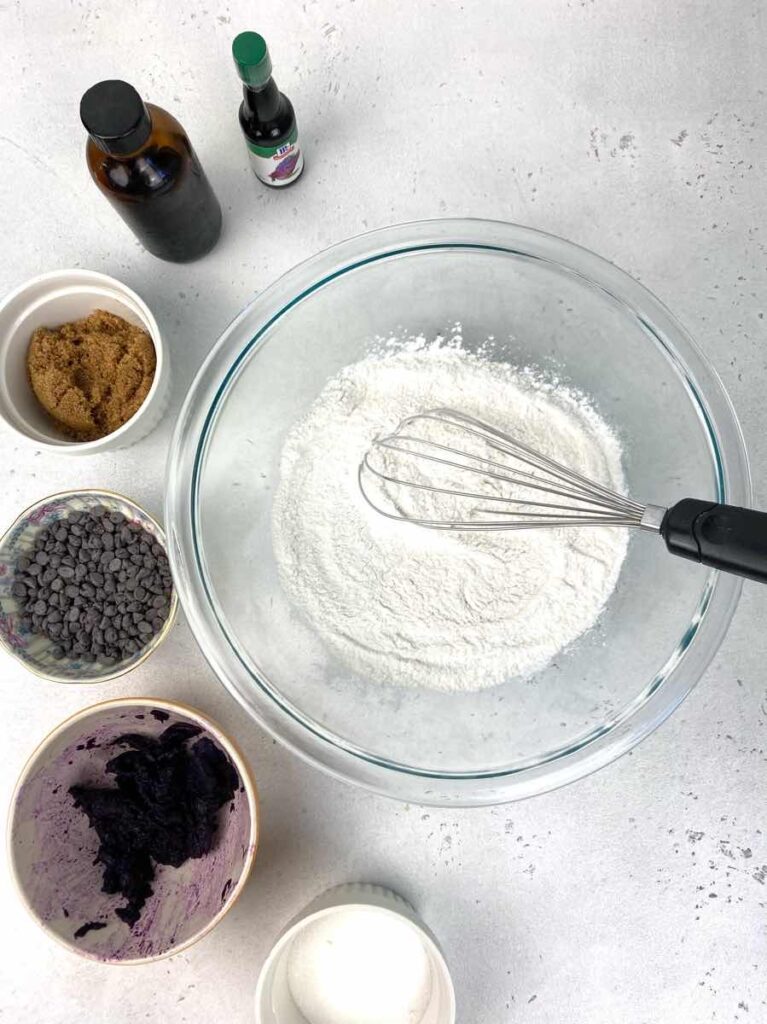 mix dry ingredients first step tfor ube chocolate chip cookies